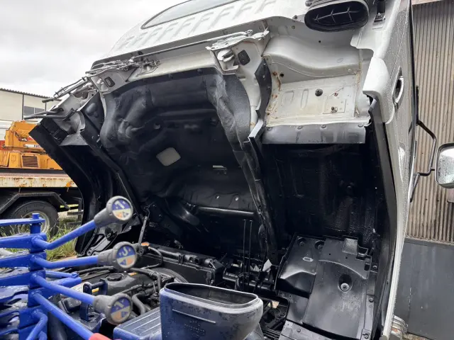 いすゞ フォワード PKG-FRR90S2(2WD)の写真30