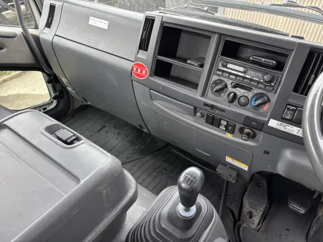 いすゞ フォワード PKG-FRR90S2(2WD)の写真44