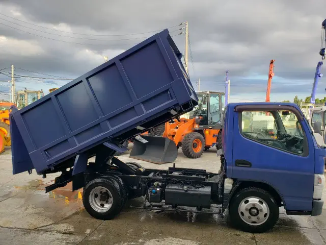 三菱 キャンター TKG-FBA60(2WD)の写真5