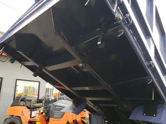 三菱 キャンター TKG-FBA60(2WD)の写真18