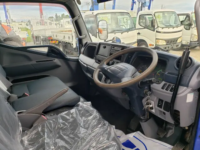 三菱 キャンター TKG-FBA60(2WD)の写真27