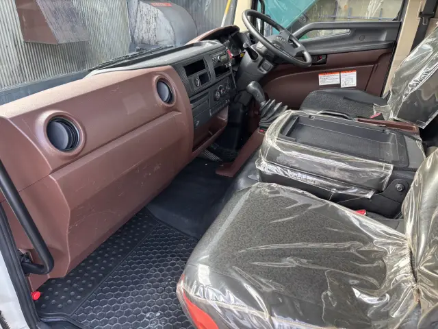 日野 レンジャー 2KG-FC2ABA(2WD)の写真33