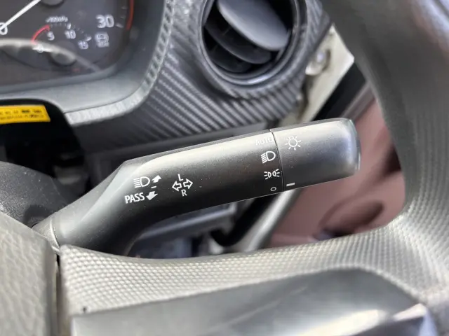 日野 レンジャー 2KG-FC2ABA(2WD)の写真40