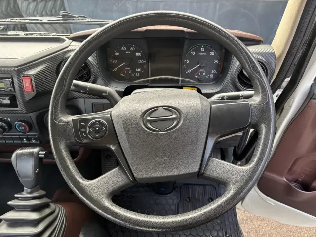 日野 レンジャー 2KG-FC2ABA(2WD)の写真50