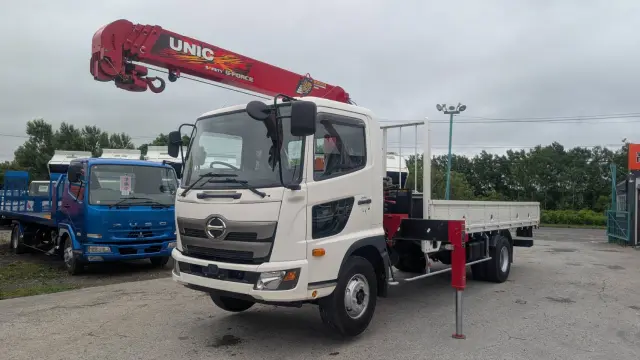日野 レンジャー 2KG-FC2ABA(2WD)の写真1