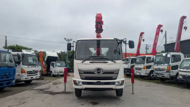 日野 レンジャー 2KG-FC2ABA(2WD)の写真2