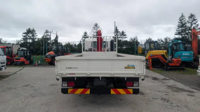 日野 レンジャー 2KG-FC2ABA(2WD)の写真6