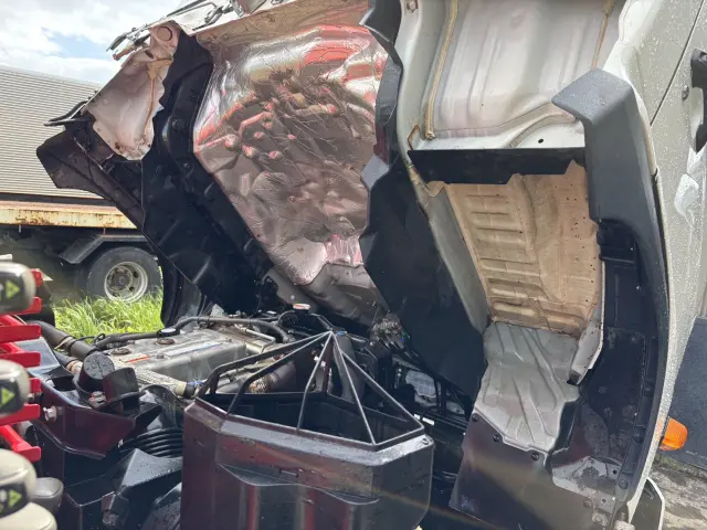 日野 レンジャー 2KG-FC2ABA(2WD)の写真31