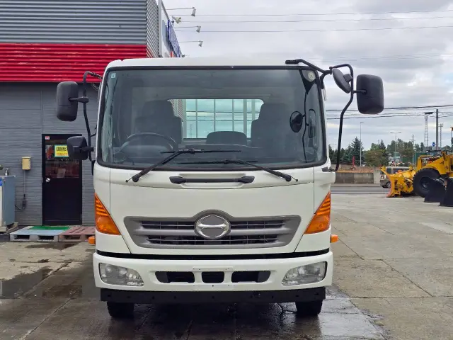 日野 レンジャー TKG-FC9JKAP(2WD)の写真2