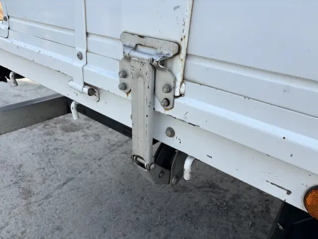 ＵＤ コンドル TKG-MK38L(2WD)の写真12