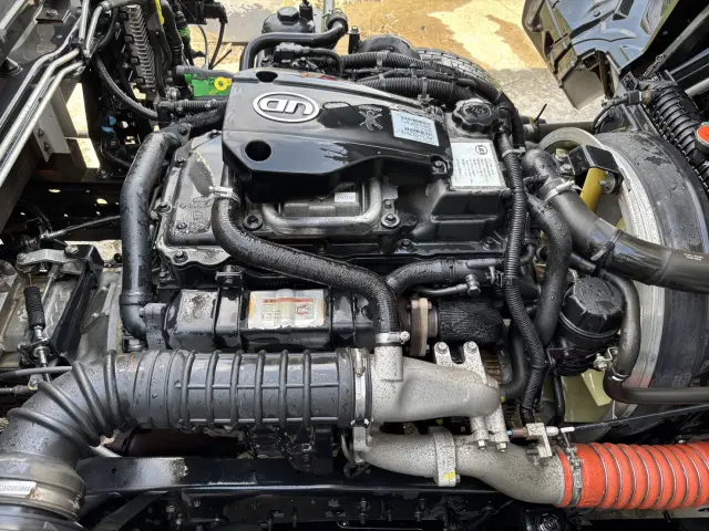 UD コンドル TKG-MK38L(2WD)の写真14