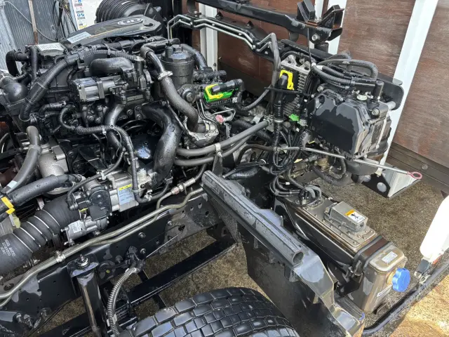 UD コンドル TKG-MK38L(2WD)の写真17
