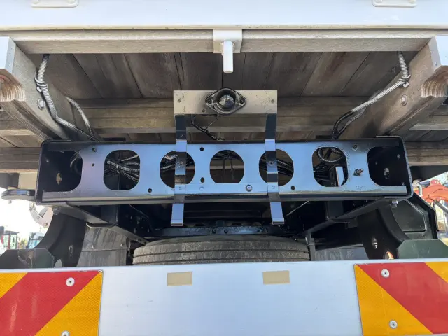 UD コンドル TKG-MK38L(2WD)の写真31