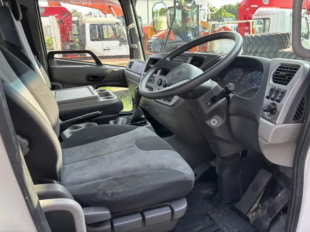 ＵＤ コンドル TKG-MK38L(2WD)の写真39