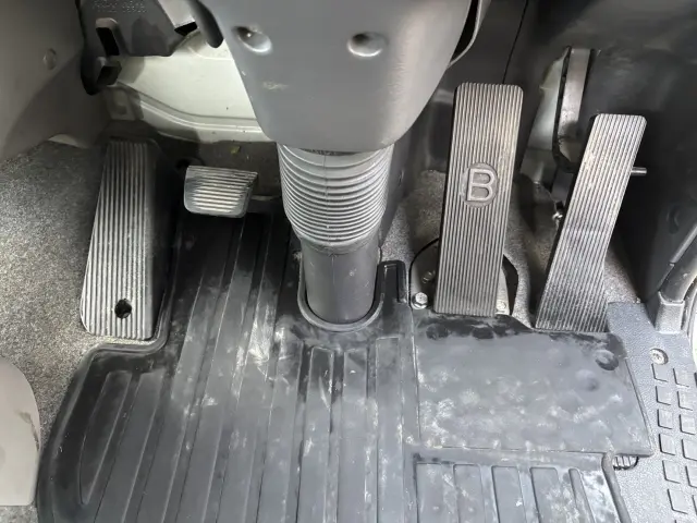 ＵＤ コンドル TKG-MK38L(2WD)の写真41