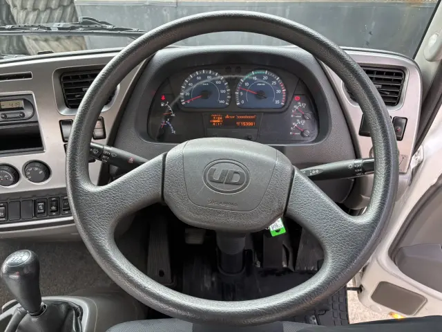 ＵＤ コンドル TKG-MK38L(2WD)の写真50