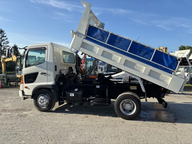 日野 レンジャー TKG-FC9JCAP(2WD)の写真8