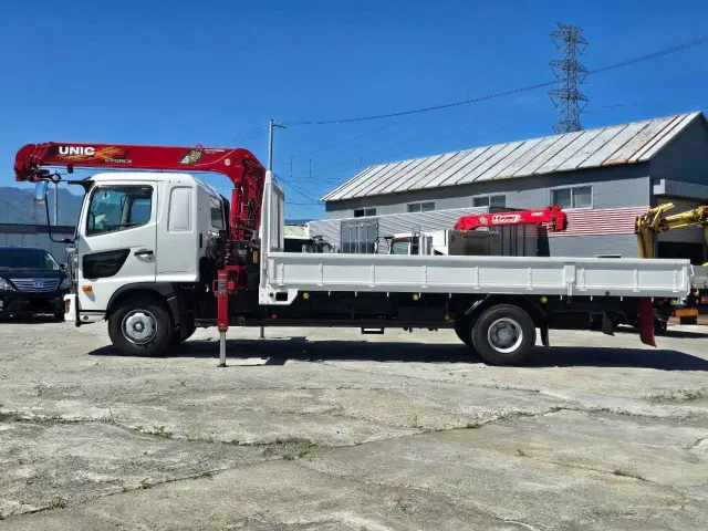 日野 レンジャー 2KG-FD2ABA(2WD)の写真6