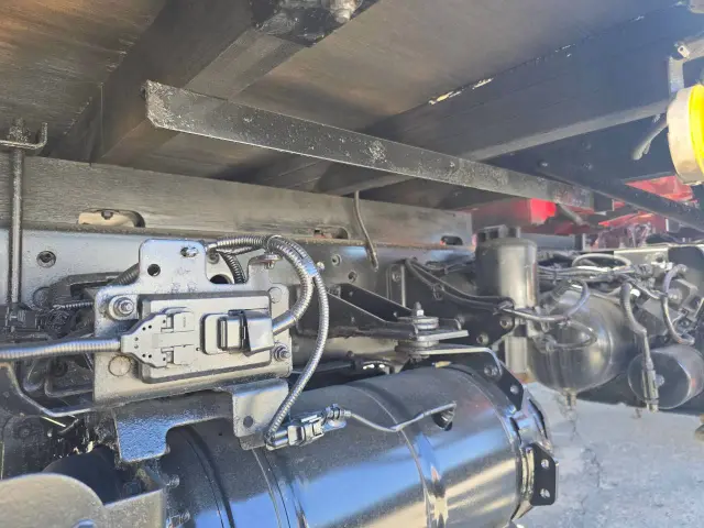 日野 レンジャー 2KG-FD2ABA(2WD)の写真20