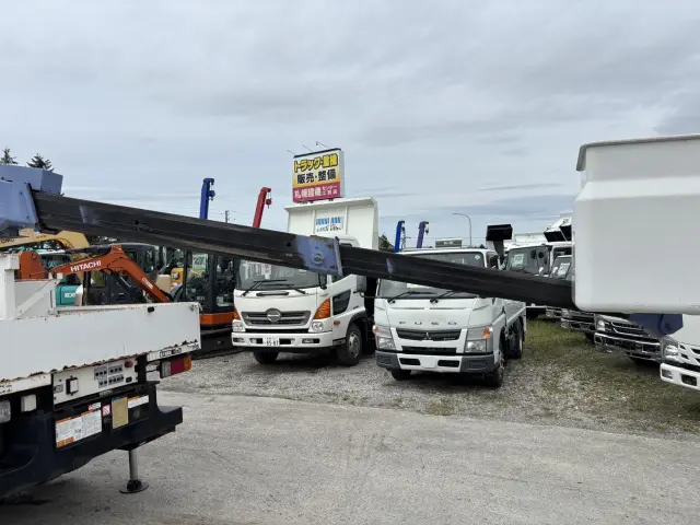 日野 デュトロ PB-XZU368M(4WD)の写真13