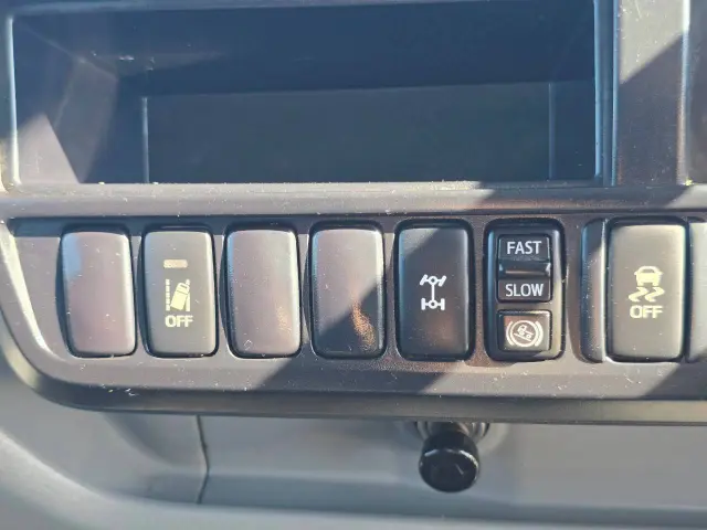 日野 デュトロ TKG-XZU695M(4WD)の写真37