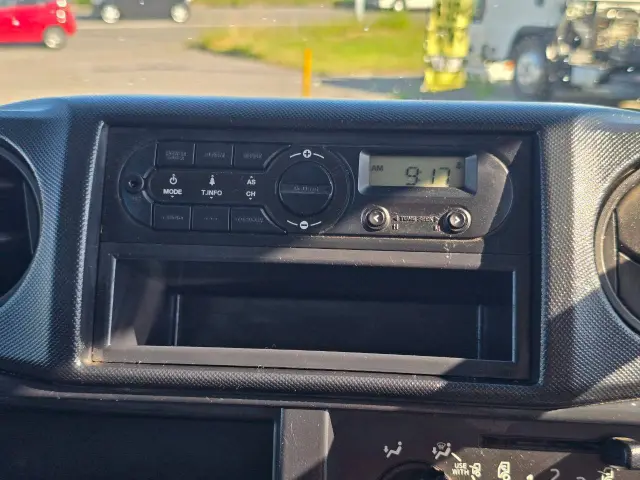 日野 デュトロ TKG-XZU695M(4WD)の写真38