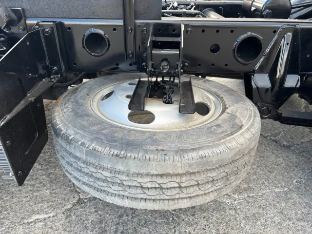 三菱 キャンター TPG-FBA30(2WD)の写真23