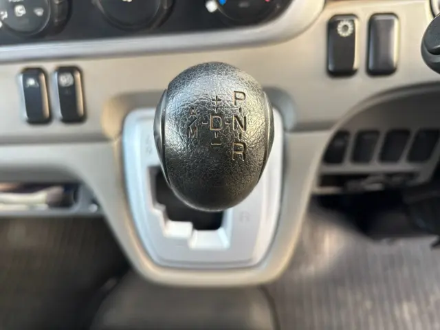 三菱 キャンター TPG-FBA30(2WD)の写真33