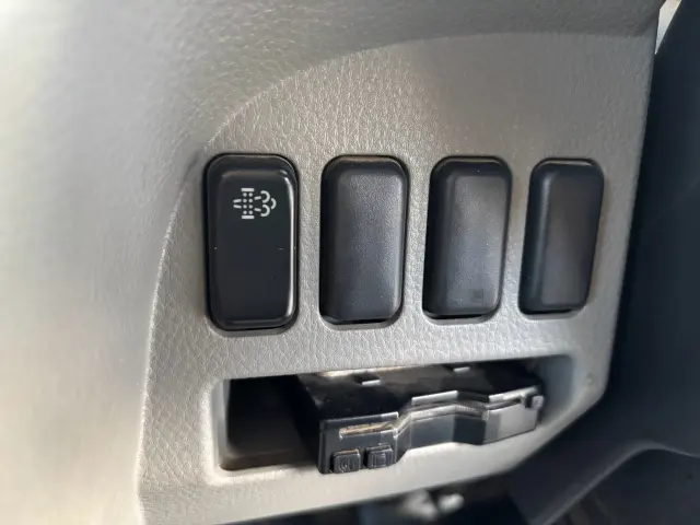 三菱 キャンター TPG-FBA30(2WD)の写真37