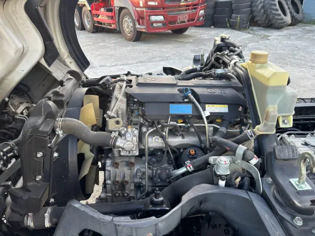 三菱 キャンター TPG-FBA30(2WD)の写真44