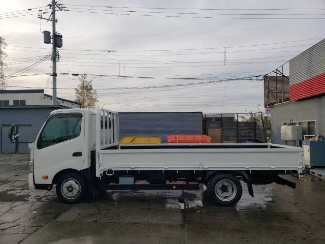 トヨタ ダイナ 2RG-XZU710(2WD)の写真5