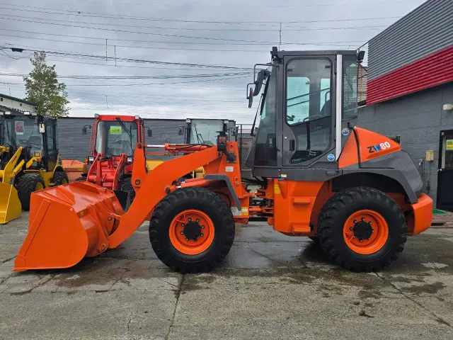 日立 ZW80 KDN-HS68(4WD)の写真4