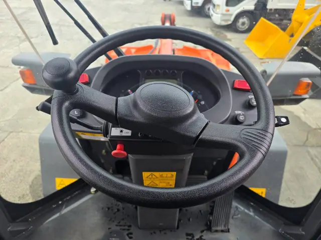 日立 ZW80 KDN-HS68(4WD)の写真32