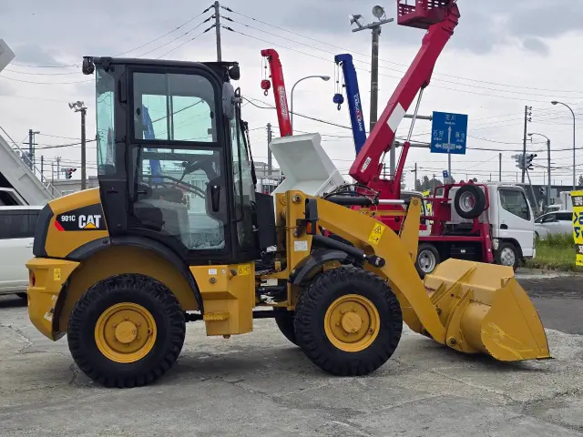 CAT 901C 901C(4WD)の写真4