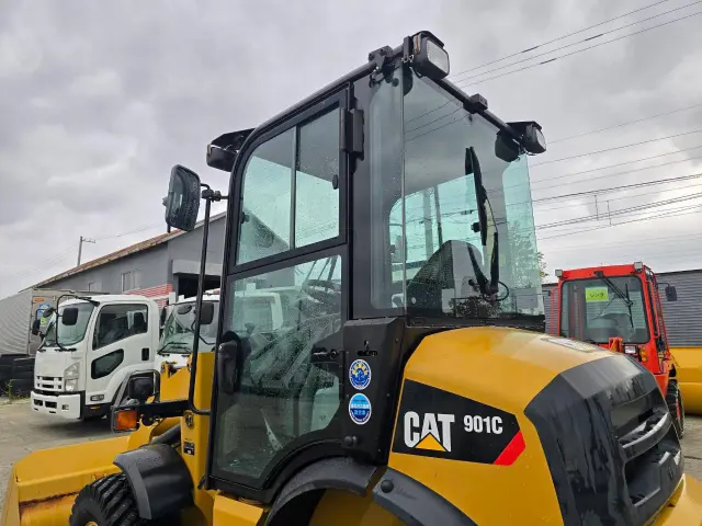 CAT 901C 901C(4WD)の写真11