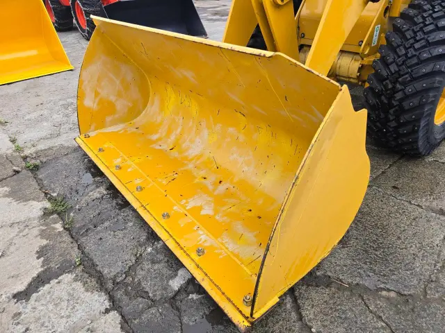 CAT 901C 901C(4WD)の写真15
