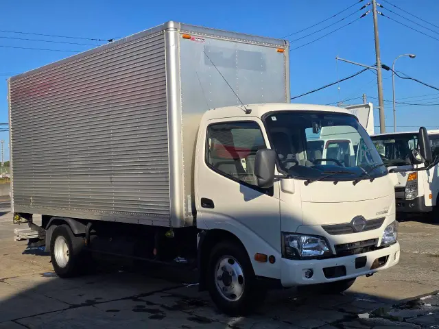 日野 デュトロ TKG-XZU695M(4WD)の写真3