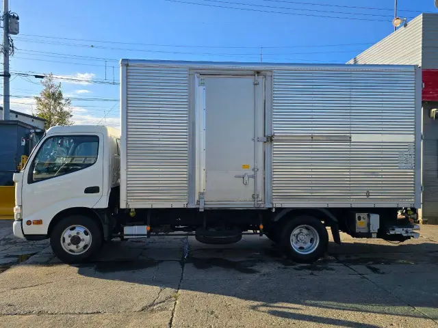 日野 デュトロ TKG-XZU695M(4WD)の写真5