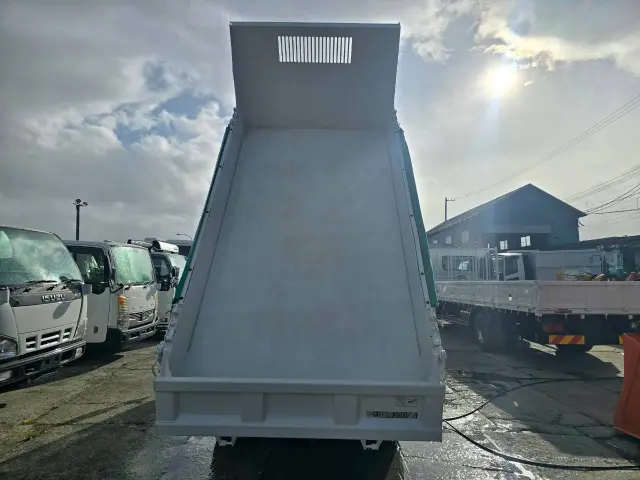 三菱 キャンター TKG-FBA20(2WD)の写真9