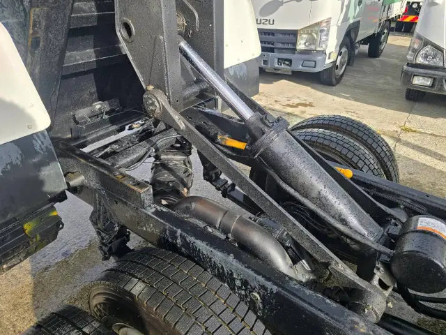 三菱 キャンター TKG-FBA20(2WD)の写真26