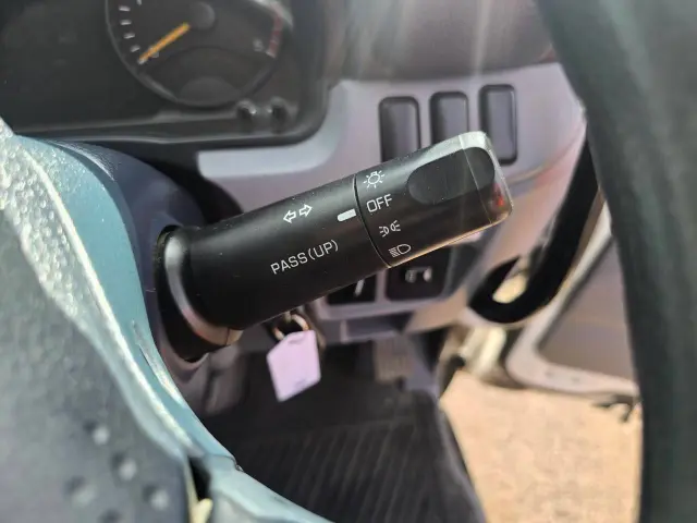 三菱 キャンター TKG-FBA20(2WD)の写真35