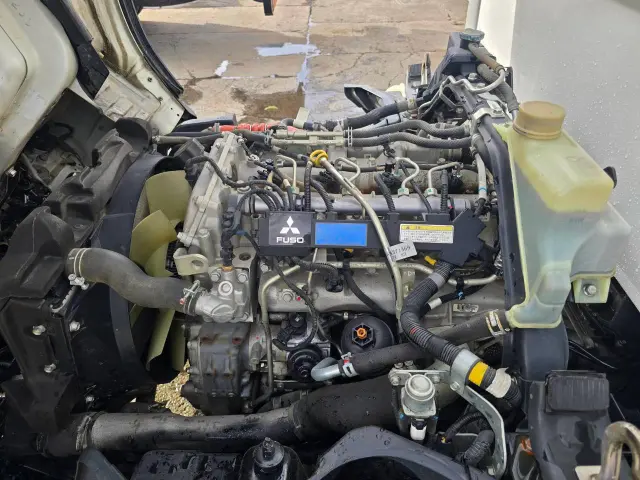 三菱 キャンター TKG-FBA20(2WD)の写真43