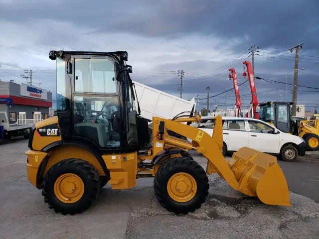 CAT 901C 901C(4WD)の写真4