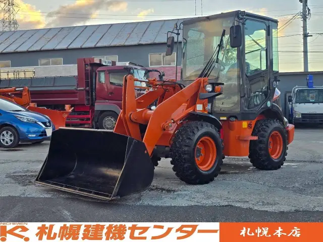 日立 ZW30-5B ZW30-5B(4WD)の写真1