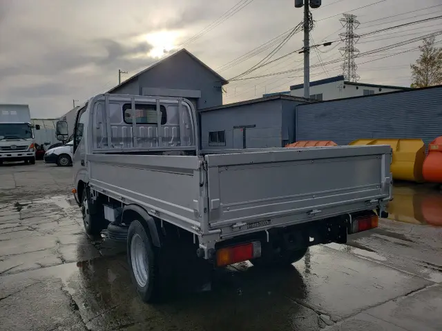 日野 デュトロ SKG-XZU675M(4WD)の写真6