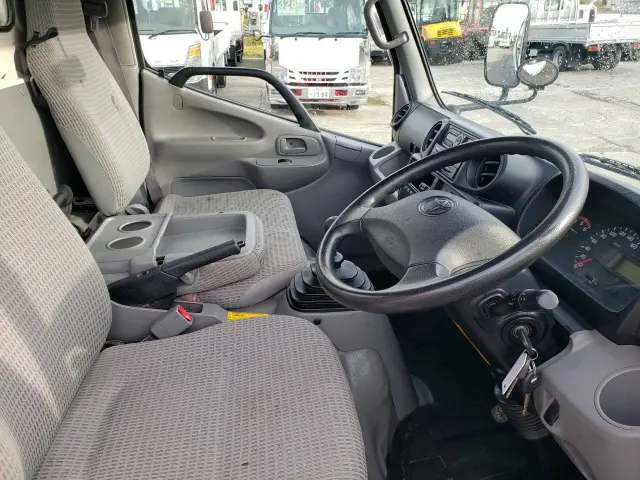 トヨタ ダイナ LDF-KDY281(4WD)の写真22