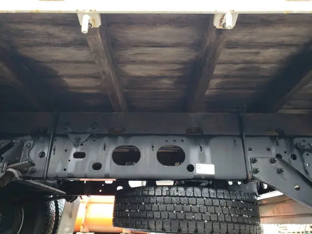 いすゞ フォワード 2RG-FRR90S2(2WD)の写真16