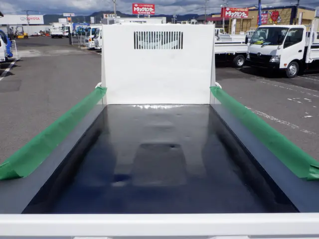 いすゞ エルフ TKG-NJR85AD(2WD)の写真8