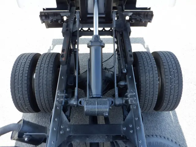 いすゞ エルフ TKG-NJR85AD(2WD)の写真20