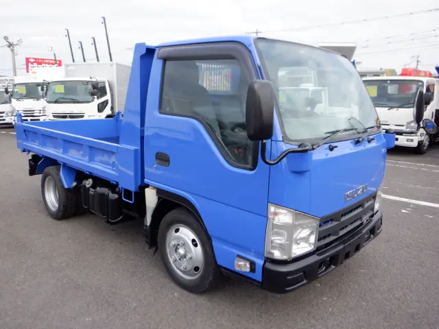 いすゞ エルフ TKG-NJR85AD(2WD)の写真5